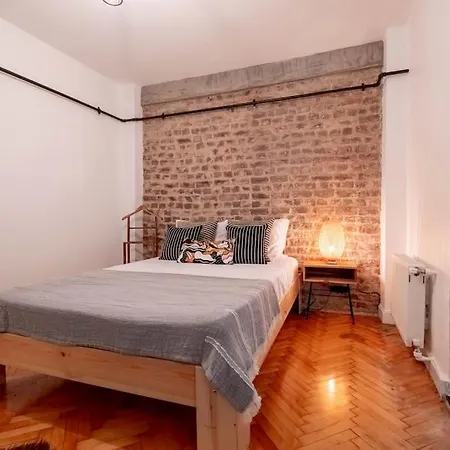 Cosy With Garden Balcony * Estambul