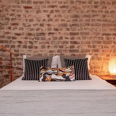 Cosy With Garden Balcony Apartment Istanbul